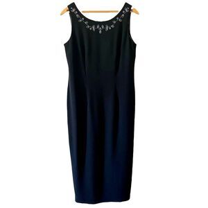 Vintage 90’s Sleeveless Sheath Dress Black Crepe Floral Embroidery Beading 8